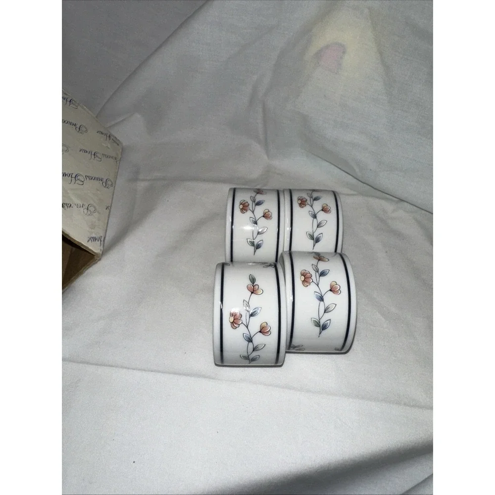 Set Of 4 Porcelain Napkin Rings Princess House Heritage Bloom Cottagecore Style‎